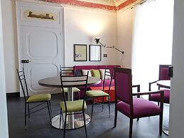 Palazzo Melfi Suite - Hotel