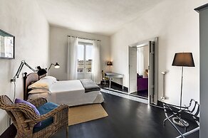 Palazzo Melfi Suite - Hotel