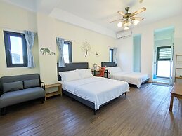 Hoyu House