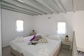 Gryparis Club Apartments