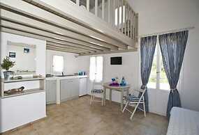 Gryparis Club Apartments