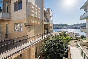 Bay View Apartment by Getaways Malta