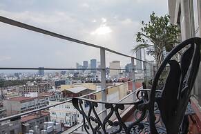 Puerta Alameda Suites