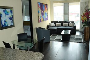 Puerta Alameda Suites