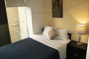 Puerta Alameda Suites