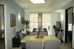 Puerta Alameda Suites