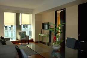 Puerta Alameda Suites