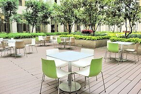 Puerta Alameda Suites