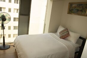Puerta Alameda Suites