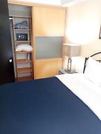 Puerta Alameda Suites