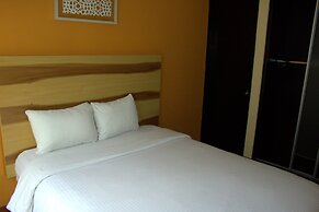 Puerta Alameda Suites