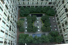 Puerta Alameda Suites