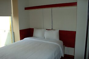 Puerta Alameda Suites