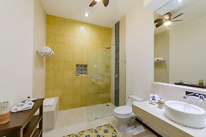 Delfina Boutique Hotel