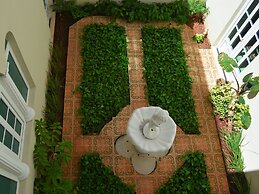 Delfina Boutique Hotel