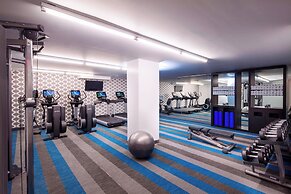 Aloft Long Island City - Manhattan View