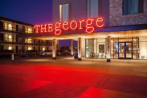 The George, by Valencia Hotel Collection