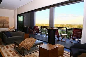 The George, by Valencia Hotel Collection