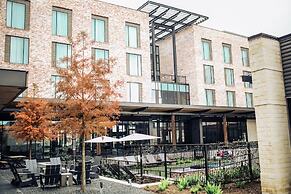 The George, by Valencia Hotel Collection