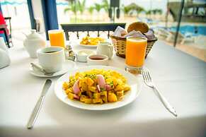 Nauti-K Beach Hotel