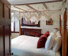 Washington Inn and Tavern