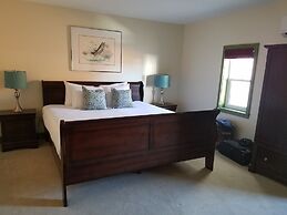 Washington Inn and Tavern