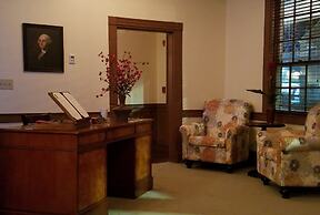 Washington Inn and Tavern