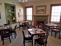 Washington Inn and Tavern