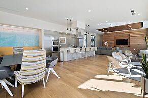 Global Luxury Suites at Mountain View