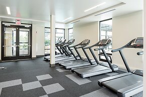 Global Luxury Suites at Mountain View