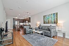 Global Luxury Suites at Mountain View