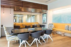 Global Luxury Suites at Mountain View