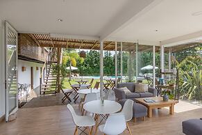 Live Hotel Boutique - Adults Only