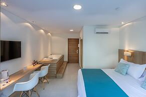 Live Hotel Boutique - Adults Only