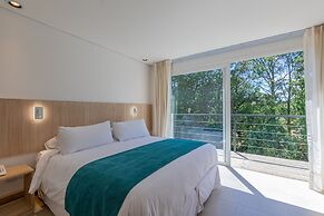 Live Hotel Boutique - Adults Only