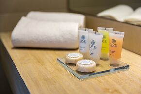 Live Hotel Boutique - Adults Only