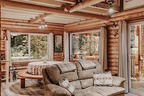 17mbr - Log  - Bbq - Pets Ok - Wifi - Sleeps 8 2 Bedroom Home by RedAw