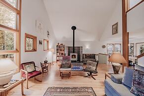 51sl - Ping Pong - Fireplace - D/w - W/d - Sleeps 8 3 Bedroom Home by 