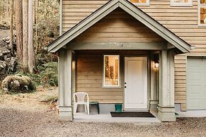 51sl - Ping Pong - Fireplace - D/w - W/d - Sleeps 8 3 Bedroom Home by 