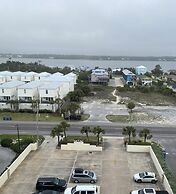 Gulf Tower 8b 2 Bedroom Condo by RedAwning