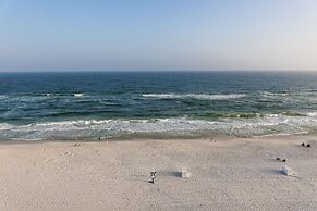 Gulf Tower 8b 2 Bedroom Condo by RedAwning