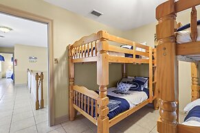 The Pelican 4 Bedroom Home by RedAwning