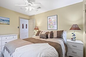 The Pelican 4 Bedroom Home by RedAwning