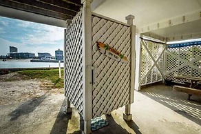 The Pelican 4 Bedroom Home by RedAwning