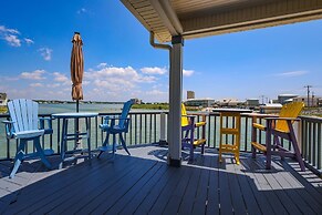 The Pelican 4 Bedroom Home by RedAwning