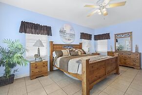 The Pelican 4 Bedroom Home by RedAwning