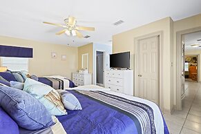 The Pelican 4 Bedroom Home by RedAwning