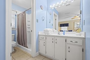 The Pelican 4 Bedroom Home by RedAwning