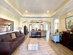 Beach Club Cottage 20 by ALBVR