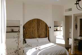 Culture Boutique Hotel